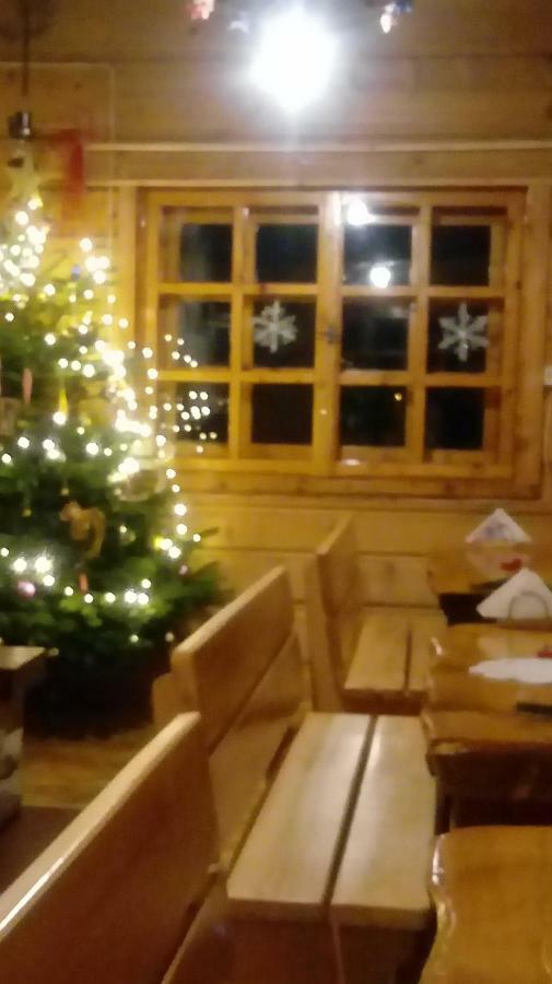Goralska Czarcia Chata Pod Jalowcem Stryszawa Exteriör bild